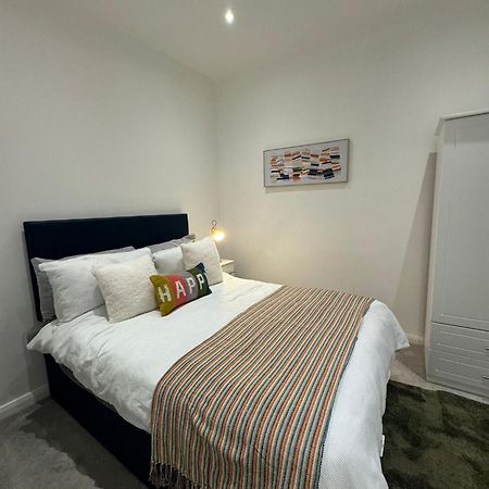 Modern Apartment With Sea Views ポートラッシュ エクステリア 写真